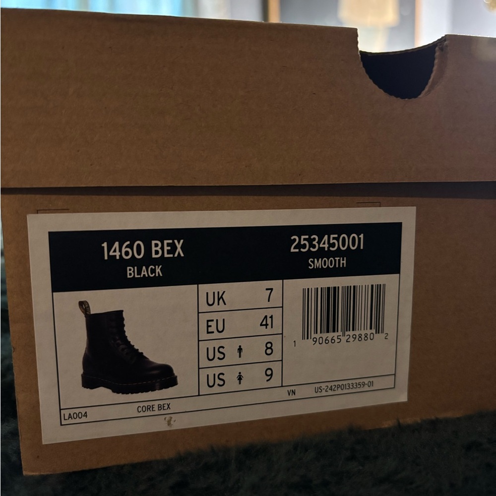 Dr. Martens Black Smooth Leather Boots - Picture 3 of 6